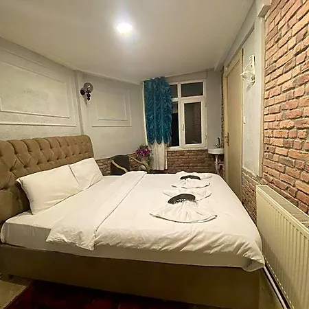 Berce Estambul